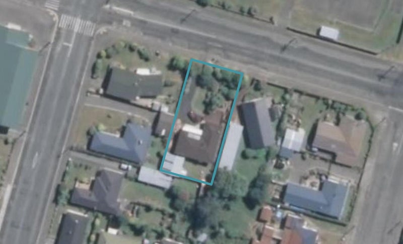 22 Denmark Street, Temuka - Carousel 1