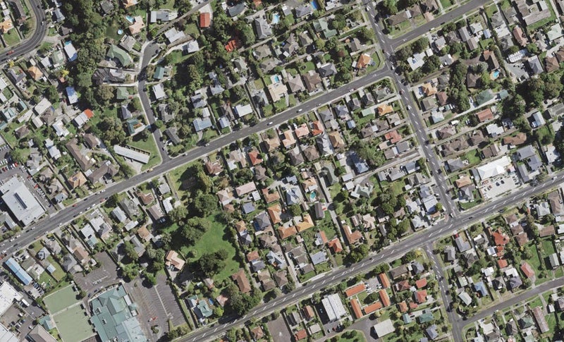 55C Halver Road, Hillpark, Auckland - Carousel 1