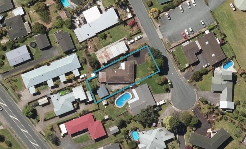 7 Lincoln Place, Kamo, Whangarei - Carousel 1