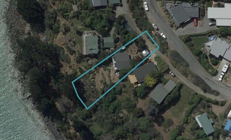 20 Emerson Crescent, Diamond Harbour, Lyttelton - Carousel 1
