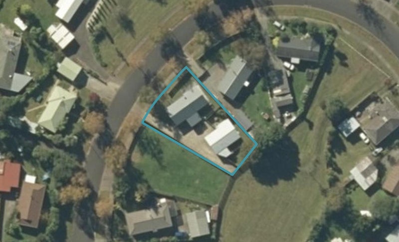 25 Ringakapo Street, Tūrangi - Carousel 1