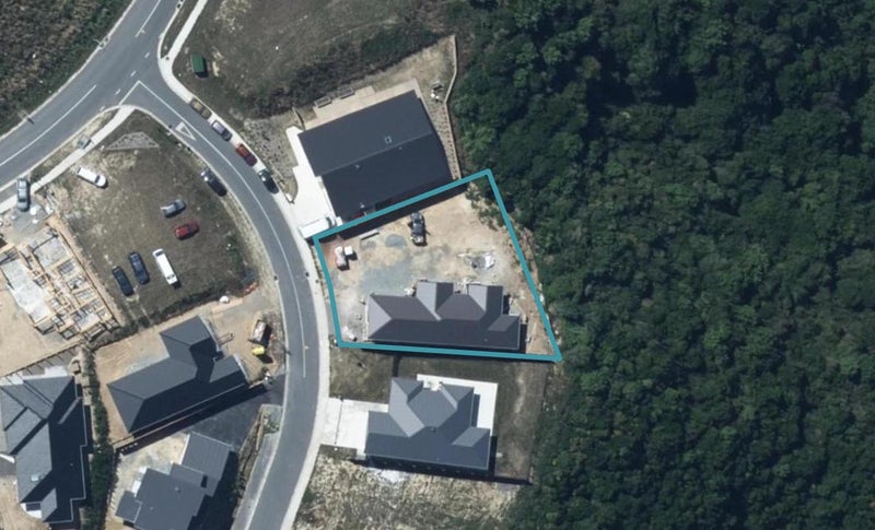 5 Opaoa Way, Aotea, Porirua - Carousel 1