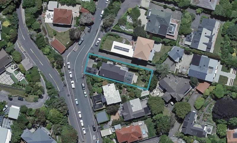 8 Sefton Street, Wadestown, Wellington - Carousel 1