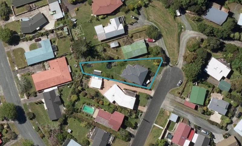 33 Takahe Street, Tikipunga, Whangarei - Carousel 1
