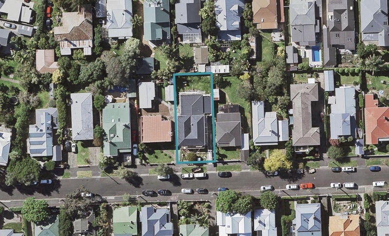 15 Domain Street, Devonport, Auckland - Carousel 1