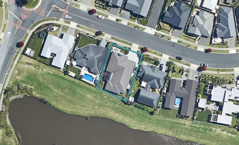 8 Palazzo Drive, Papamoa Beach, Papamoa - Carousel 1