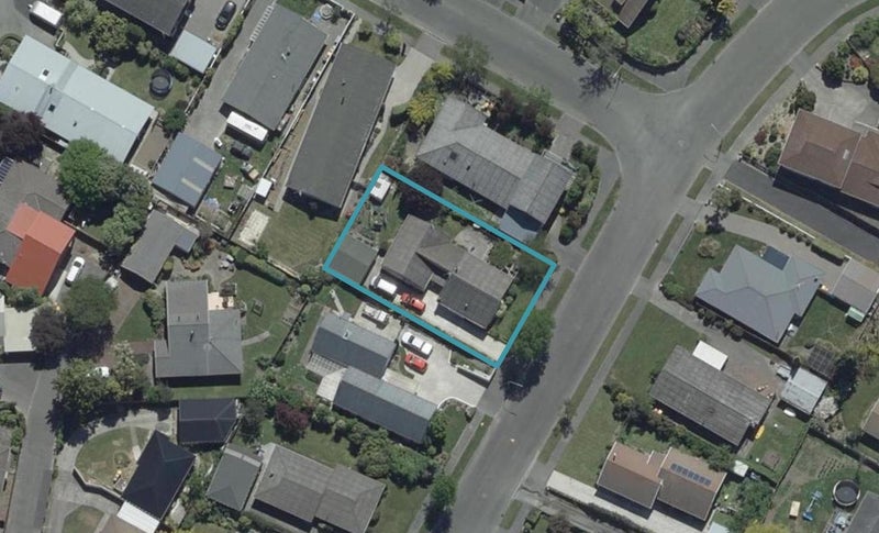 7 Mendip Place, Casebrook, Christchurch - Carousel 1