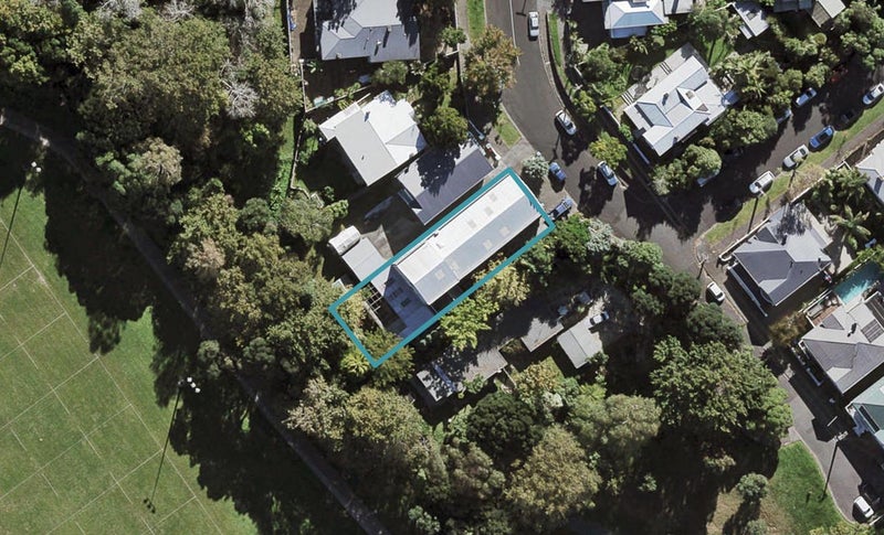 41 Dickens Street, Grey Lynn, Auckland - Carousel 1