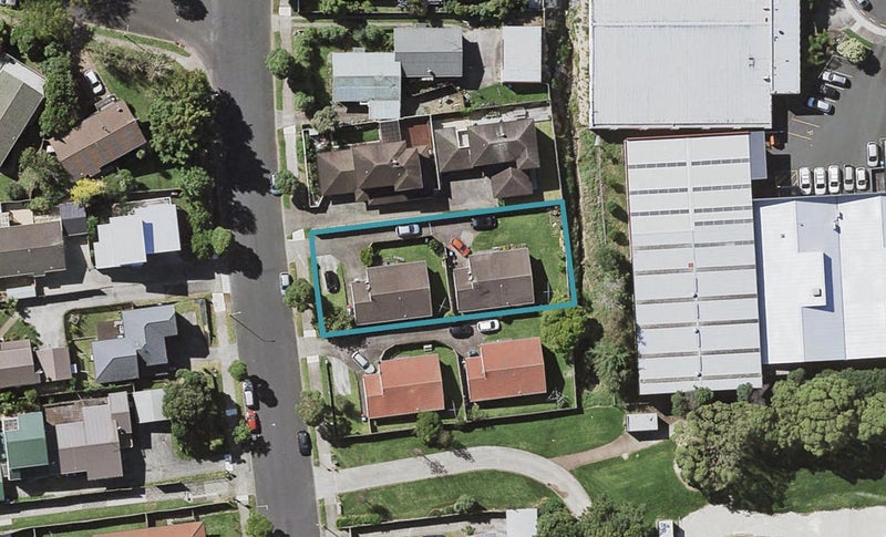 2/50 Howard Hunter Avenue, St Johns, Auckland - Carousel 1