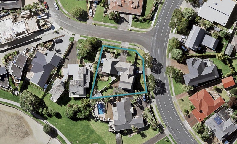 1/22 Bramley Drive, Farm Cove, Auckland - Carousel 1