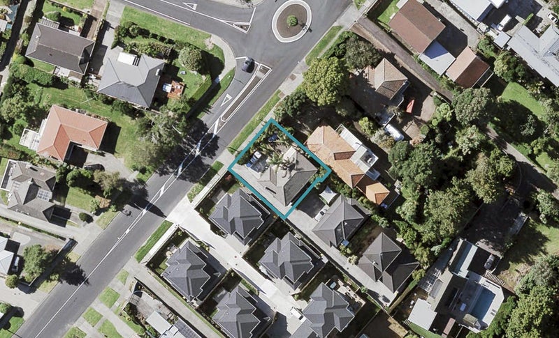 178 Cook Street, Howick, Auckland - Carousel 1