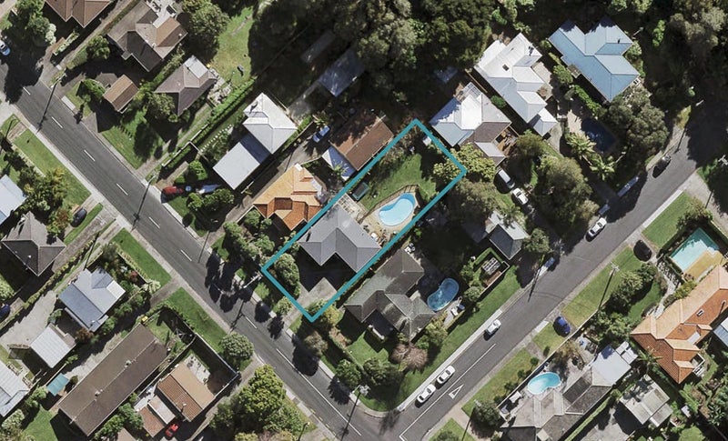 37 Hillcrest Avenue, Hillcrest, Auckland - Carousel 1