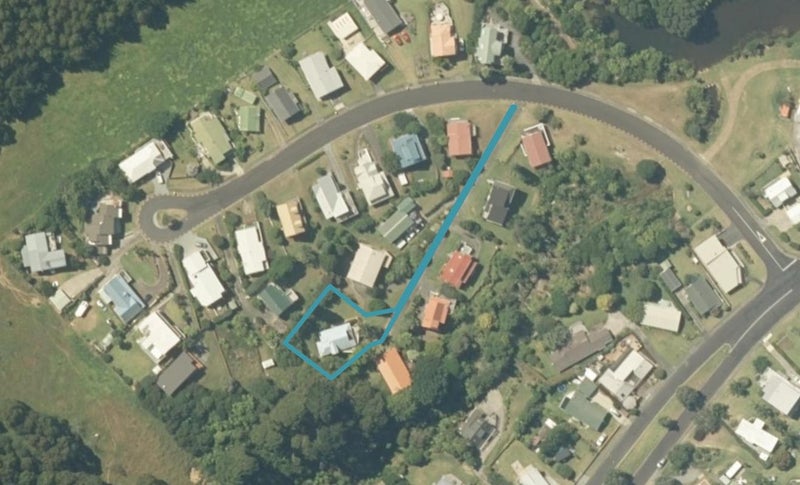 117 Tuna Place, Onemana, Whangamatā - Carousel 1