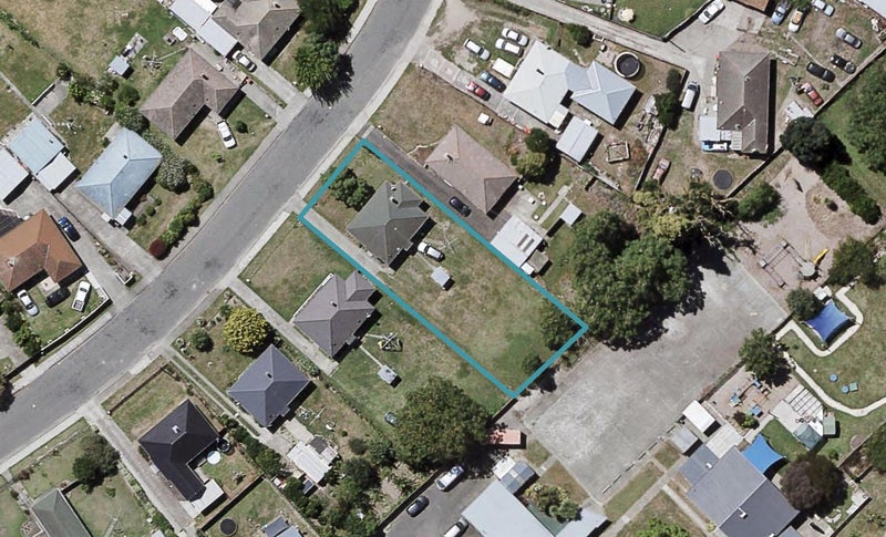 1038 Hood Street, Mayfair, Hastings - Carousel 1