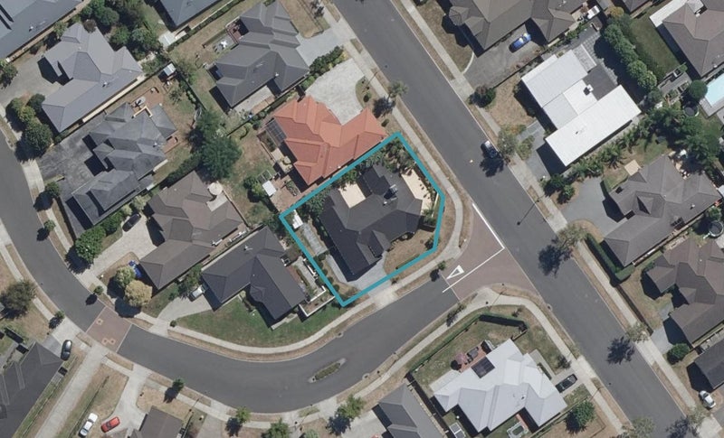 2 Oldfield Court, Huntington, Hamilton - Carousel 1