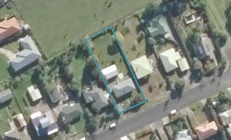 25 Montgomery Avenue, Onerahi, Whangarei - Carousel 1