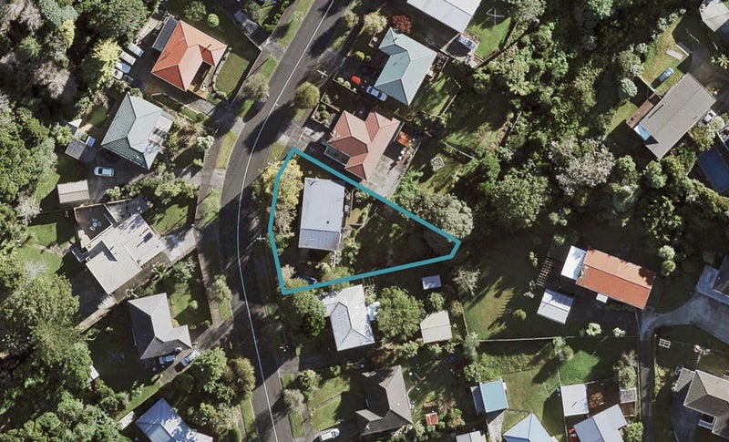 28 Laburnum Road, New Windsor, Auckland - Carousel 1