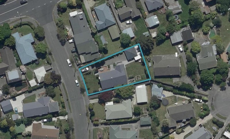 50 Sevenoaks Drive, Bryndwr, Christchurch - Carousel 1