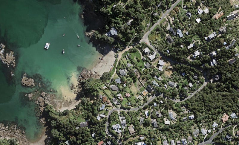 88 Great Barrier Road, Oneroa, Waiheke Island - Carousel 1