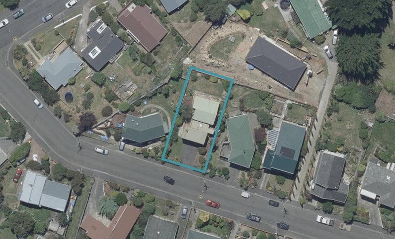 9 Dalrymple Street, Pine Hill, Dunedin - Carousel 1