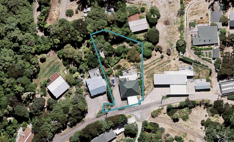27 Quail Crescent, Takamatua, Akaroa - Carousel 1