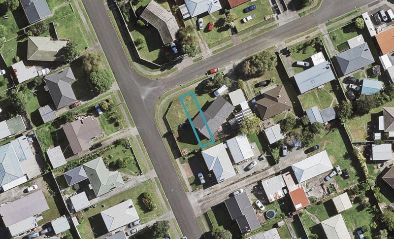 1B Ainsdale Place, Manurewa, Auckland - Carousel 1
