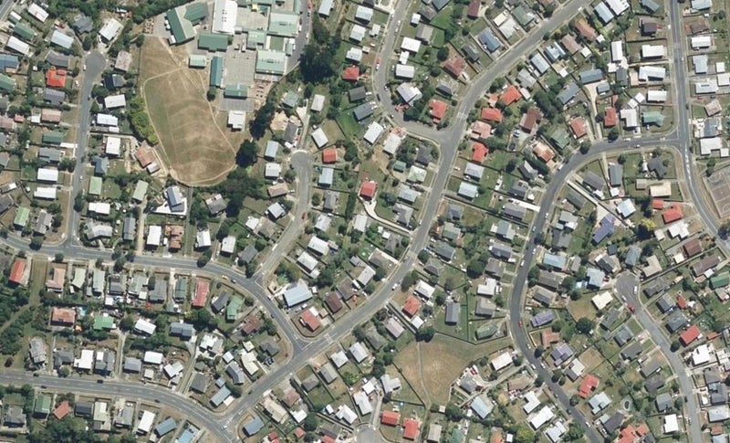 21 Desert Gold Street, Ascot Park, Porirua - Carousel 1