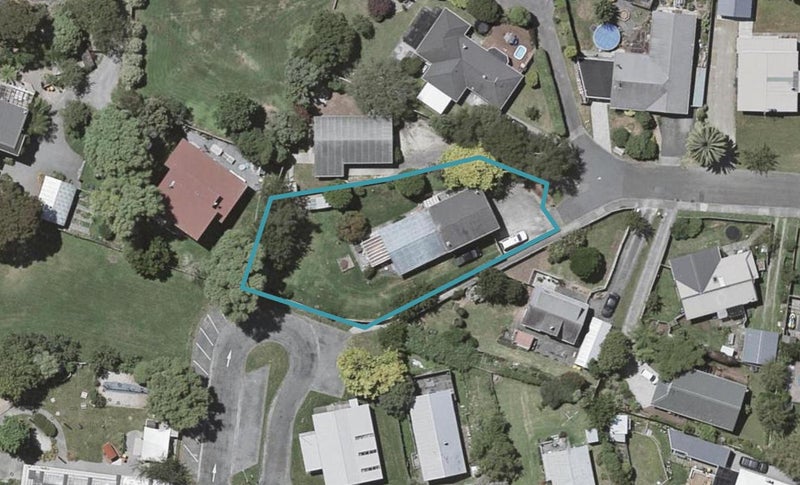 7 Edward Court, Raumati South, Paraparaumu - Carousel 1