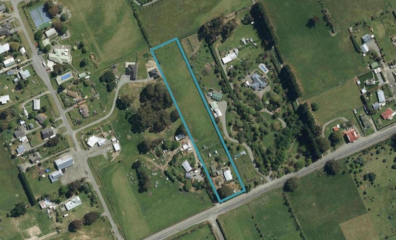 2712 State Highway 63, Blenheim - Carousel 1