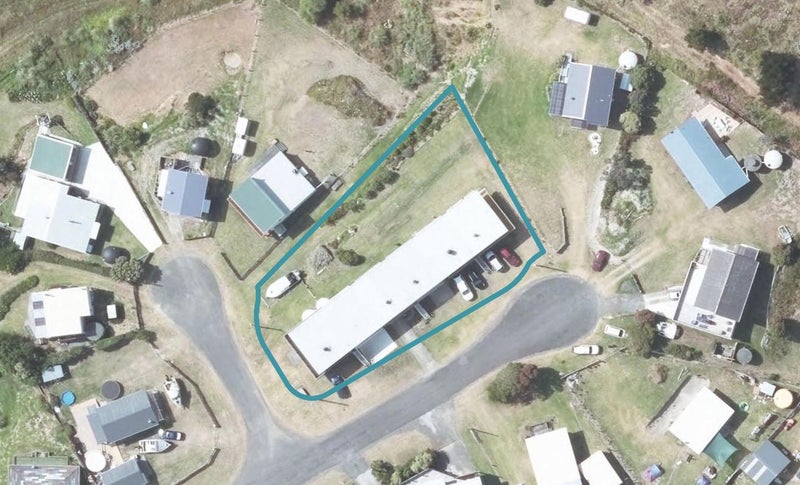 8B Koura Crescent, Mahia, Māhia - Carousel 1