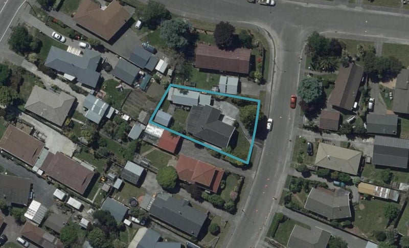 69 Oakley Crescent, Hornby, Christchurch - Carousel 1