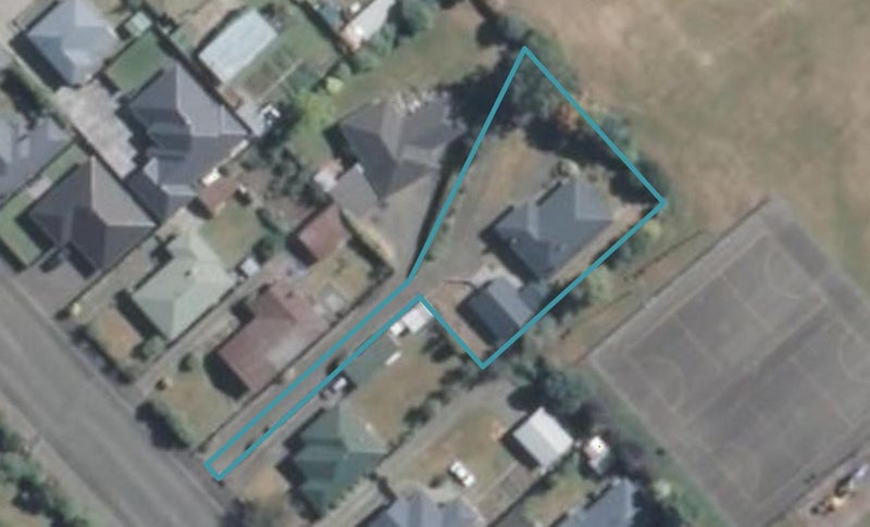 81 Princes Street, Netherby, Ashburton - Carousel 1