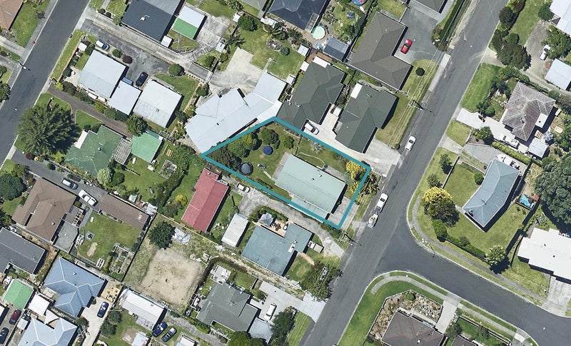103 Greerton Road, Gate Pa, Tauranga - Carousel 1