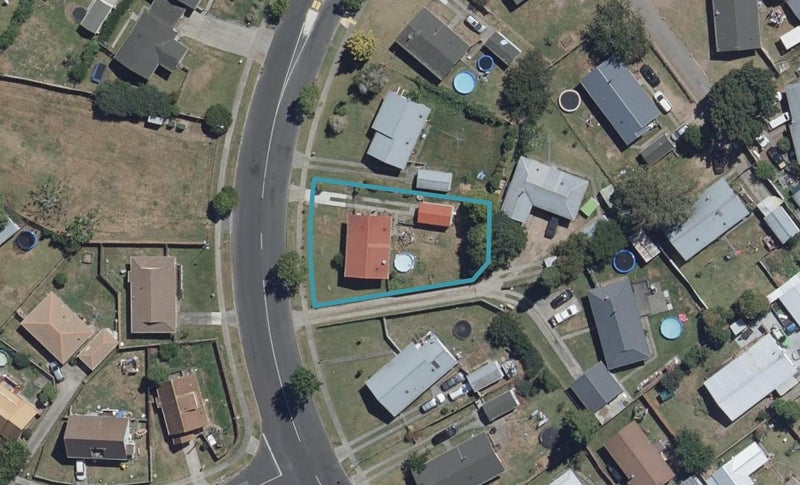 67 Breckons Avenue, Nawton, Hamilton - Carousel 1