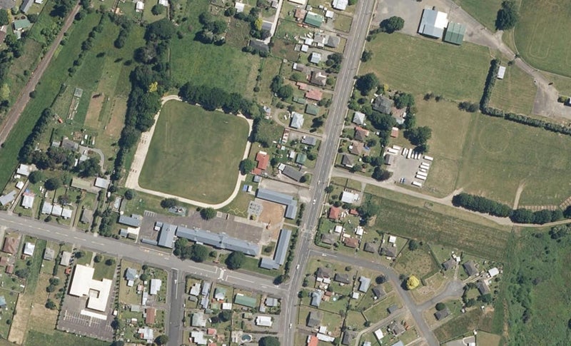 283 High Street, Dannevirke - Carousel 1