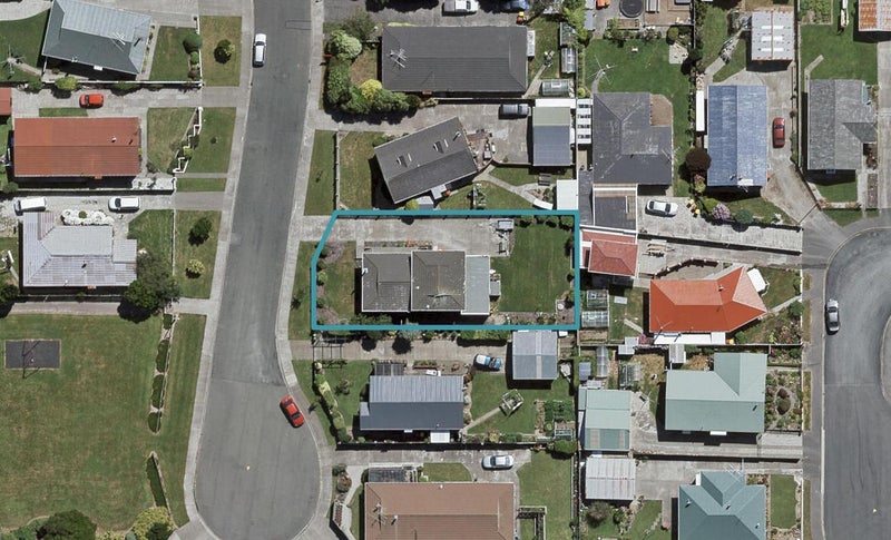 8 Seddon Place, Kingswell, Invercargill - Carousel 1