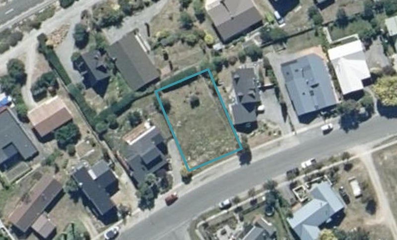 38 Oregon Drive, Kelvin Heights, Queenstown - Carousel 1