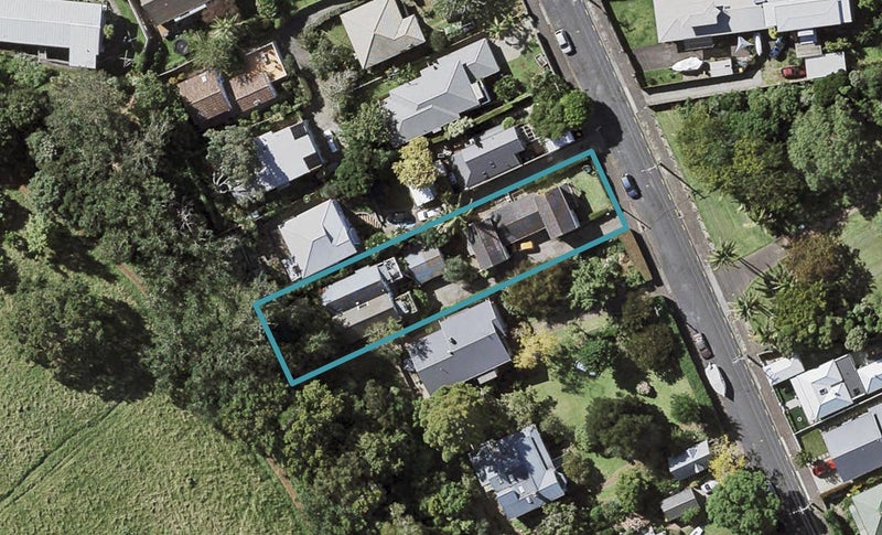 2/0 Church Street, Devonport, Auckland - Carousel 1