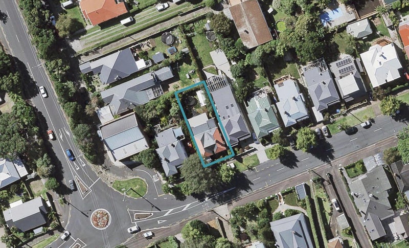 25 Albert Road, Devonport, Auckland - Carousel 1