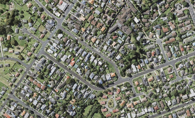 15 Coronation Street, Belmont, Auckland - Carousel 1