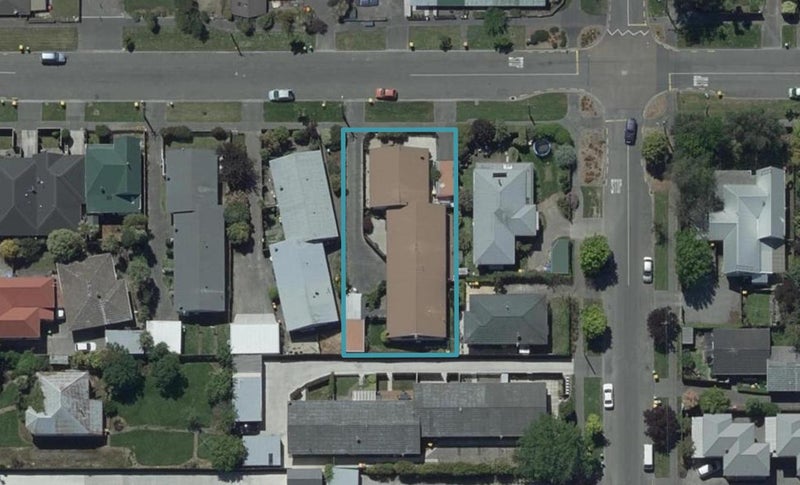 2/16 Gresford Street, Edgeware, Christchurch - Carousel 1