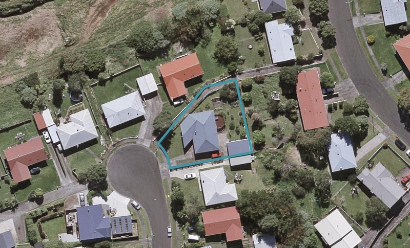 86 Wrantage Street, Westown, New Plymouth - Carousel 1