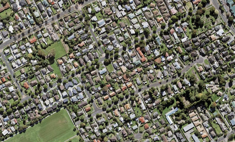 2/30 Orchard Street, Avondale, Auckland - Carousel 1