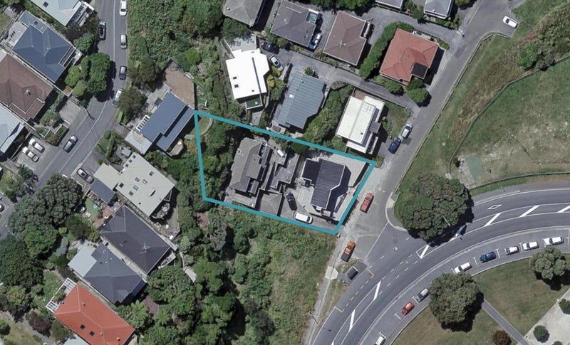 1/382 Evans Bay Parade, Hataitai, Wellington - Carousel 1