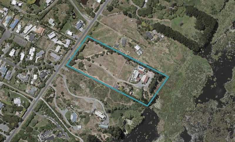 121 Paetawa Road, Peka Peka, Waikanae - Carousel 1