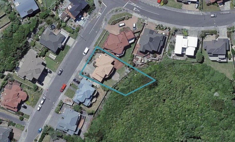 3 Domett Street, Newlands, Wellington - Carousel 1