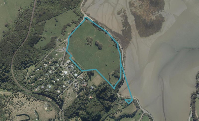 81 Osborne Road, Osborne, Port Chalmers - Carousel 1