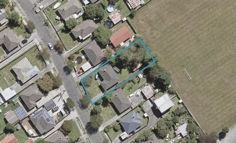 15 McHardie Street, Trentham, Upper Hutt - Carousel 1