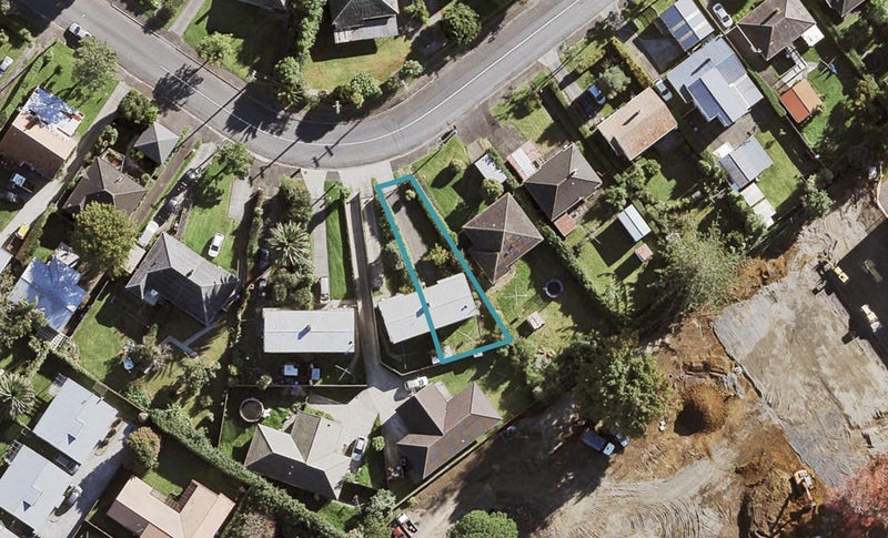 16 Daventry Street, Waterview, Auckland - Carousel 1