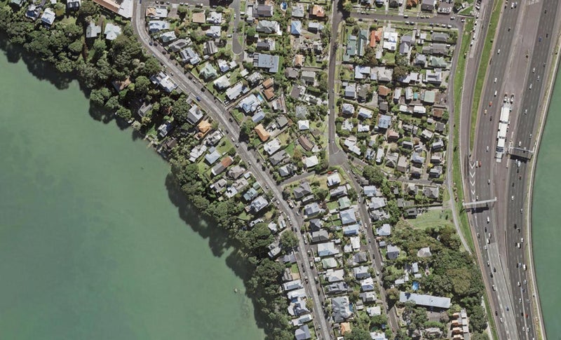 85 Queen Street, Northcote Point, Auckland - Carousel 1